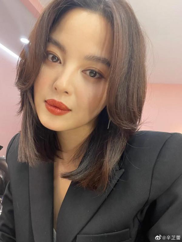 嚴肅護膚 | 讓趙麗穎誇漂亮的嘴，到底要下多少功夫