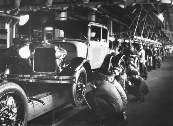 美國成立僅兩百多年，就從殖民地發展到超級大國，它是如何做到的