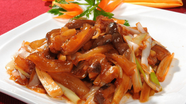 買牛肉時，有人專挑這4個部位，牛肉販說：這回碰到行家了