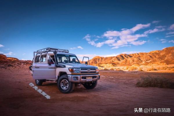 沙漠牧民的無奈:有家不住非要不斷遷徙,不認國籍不守法律 沙漠牧民的無奈:有家不住非要不斷遷徙,不認國籍不守法律