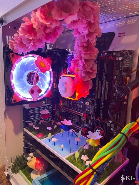 機箱裡養花種草還有泳池？玩家自制《皮克敏》主題PC