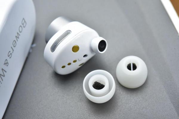 從沒遇到讓我激動的主動降噪TWS,但寶華偉健這款著實令人喜歡 從沒遇到讓我激動的主動降噪TWS,但寶華偉健這款著實令人喜歡