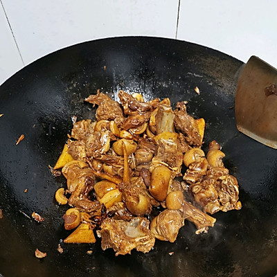 新手增強自信心的暖暖胃,燜羊排!上桌秒光碟 新手增強自信心的暖暖胃,燜羊排!上桌秒光碟