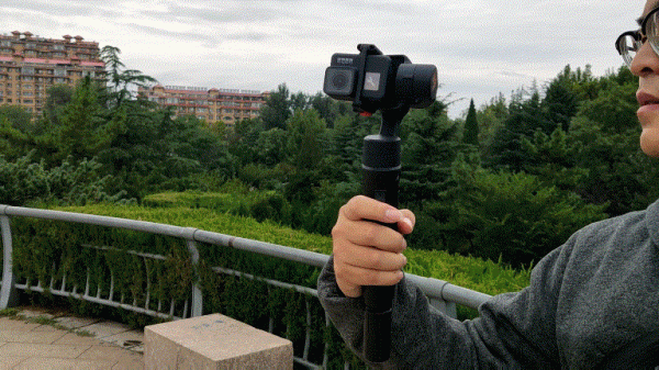 穩上加穩,浩瀚iSteady X Pro4三軸防潑水運動相機穩定器體驗 穩上加穩,浩瀚iSteady X Pro4三軸防潑水運動相機穩定器體驗