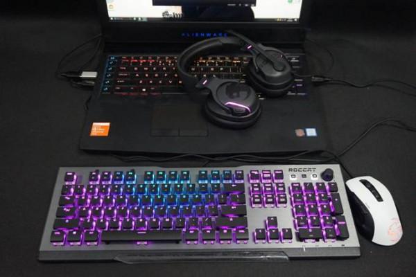 為了一盞燈換了整個電腦-盤點手裡的RGB裝置