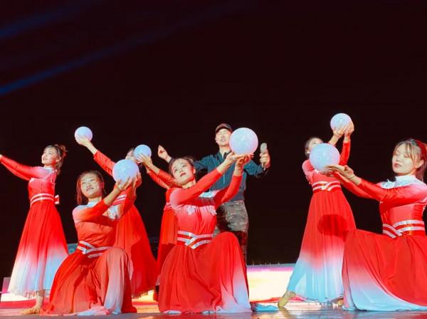 中秋國慶河北正定園博園大型實景演出《醉美古城，“愛”在正定》