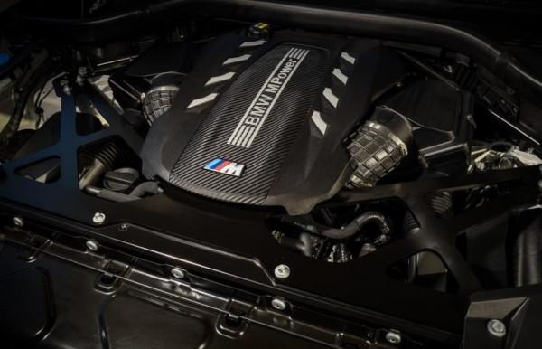 保時捷卡宴GT對比寶馬X6M，卡宴轎跑版，紐北圈速與法拉利458相同