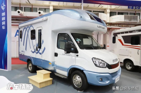 中德合資房車長啥樣?造型少見出廠10多度電,保溫倍好冬天也能住 中德合資房車長啥樣?造型少見出廠10多度電,保溫倍好冬天也能住