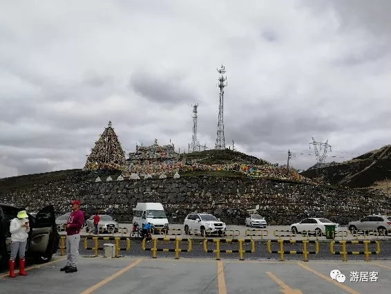 西藏自駕遊第四站：翻越折多山