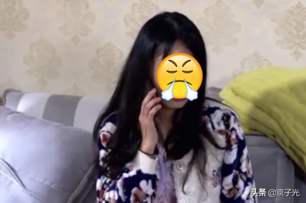 上海一女子婚禮前遭男友拋棄,持欠條追討分手費被拒:就一張廢紙 上海一女子婚禮前遭男友拋棄,持欠條追討分手費被拒:就一張廢紙
