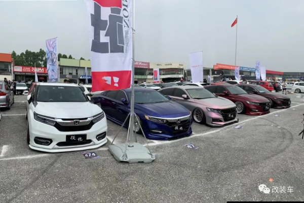 全國首例寬體本田冠道猶如“小坦克”,車主是不是按F上車的? 全國首例寬體本田冠道猶如“小坦克”,車主是不是按F上車的?