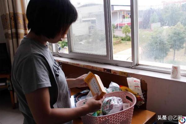 女童出生缺氧被送去搶救,讓媽媽心碎的事還在後面,已苦熬了8年 女童出生缺氧被送去搶救,讓媽媽心碎的事還在後面,已苦熬了8年