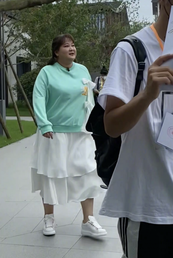 《青春環遊記3》開拍,賈玲瘦了,範丞丞楊洋汪蘇瀧扛起顏值大旗 《青春環遊記3》開拍,賈玲瘦了,範丞丞楊洋汪蘇瀧扛起顏值大旗