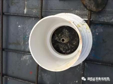 土建採用鋁模、裝配式施工時，機電如何配合預埋？
