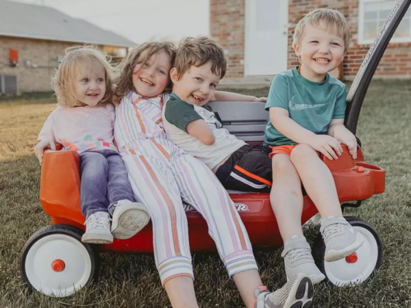 B超嬰兒無四肢,18歲媽媽拒絕墮胎,冒險生子,把孩子養成男子漢 B超嬰兒無四肢,18歲媽媽拒絕墮胎,冒險生子,把孩子養成男子漢