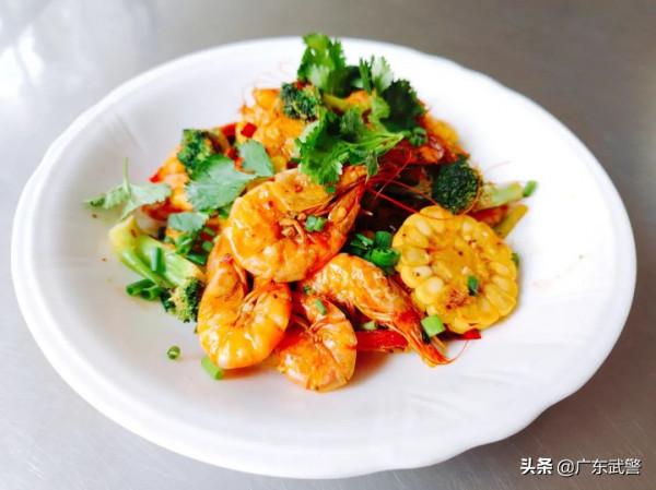 點贊!炊事班保“胃”有絕招! 點贊!炊事班保“胃”有絕招!