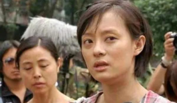 出身貧寒並且出名多年以後沒“忘本”的三位明星