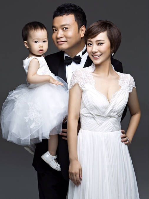 第一次“親密接觸”後,嫁大12歲央視名嘴沙桐,劉園園為愛有多勇 第一次“親密接觸”後,嫁大12歲央視名嘴沙桐,劉園園為愛有多勇