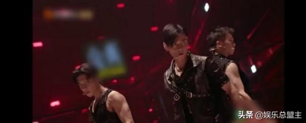 地位懸殊追得美人,靠妻子走紅,“西裝暴徒”張晉成功的秘密 地位懸殊追得美人,靠妻子走紅,“西裝暴徒”張晉成功的秘密