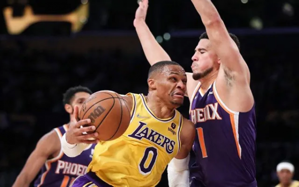 塔克13中1,小托馬斯11中1,這是什麼級別的臥底表現? 塔克13中1,小托馬斯11中1,這是什麼級別的臥底表現?