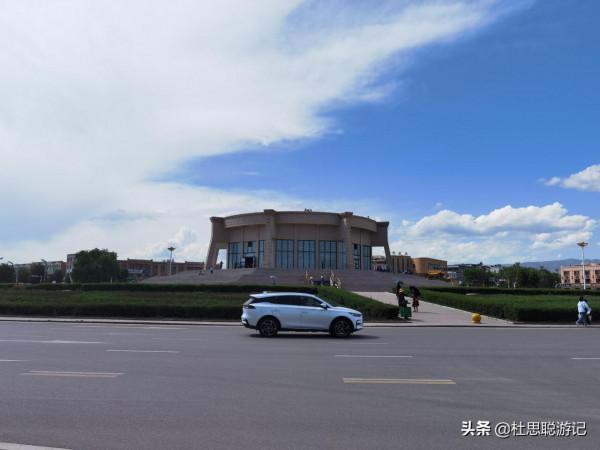 漢EV自駕新疆，探訪特克斯的八卦鎮，這是一座沒有紅綠燈的城市