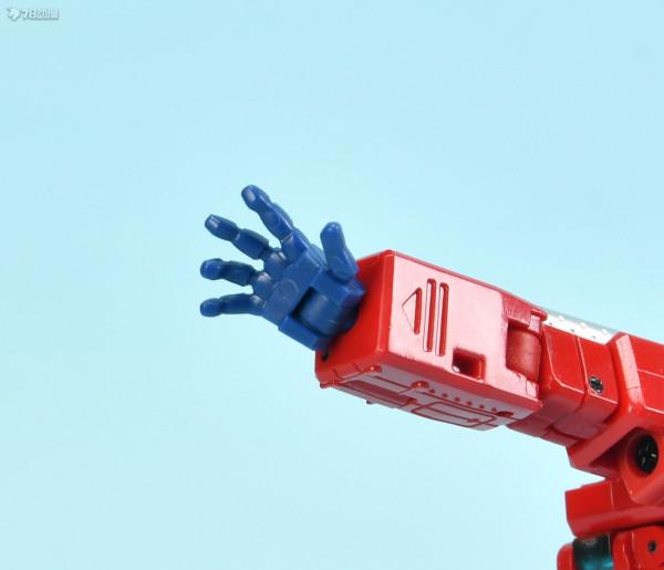 78官測：變形金剛第三方 小比例 NEWAGE 擎天柱