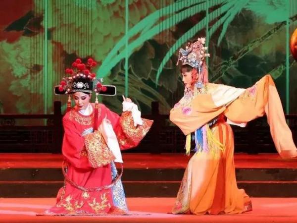 京城中秋有戲黃梅飄香首都 京城中秋有戲黃梅飄香首都