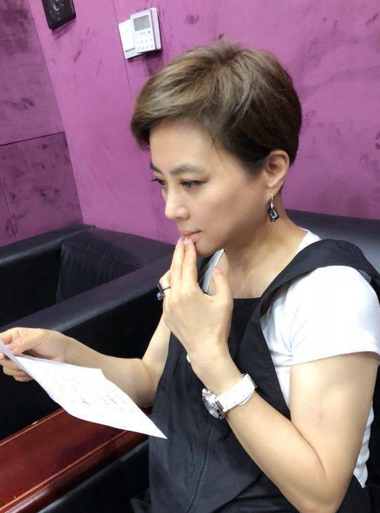 李玲玉的2段婚姻皆“被離婚”，34歲征服猶太富商，力破不合謠言