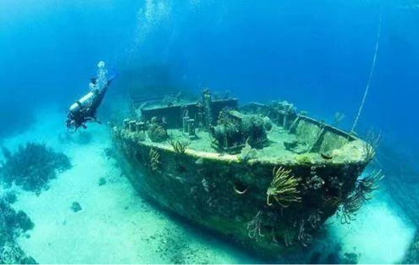1998年，德商人撈出中國唐代沉船黑石號，拒還中國要價4000萬美元