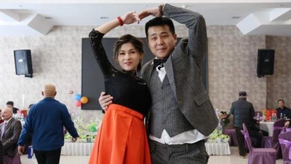 中國窮小夥，0彩禮迎娶俄羅斯白富美，最大的夢想在中國買房