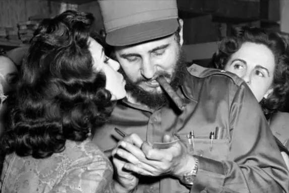 美國第一女間諜,情迷古巴國父,為南美總統生女,退休嫁給地產商 美國第一女間諜,情迷古巴國父,為南美總統生女,退休嫁給地產商