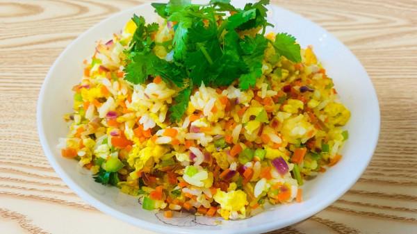 擔心超重肥胖，晚餐我經常這樣做，顏色鮮豔、營養全，吃撐不會胖