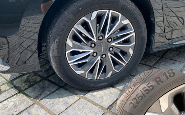 新上汽大通MAXUS G20 PLUS 瞄準賓士V級