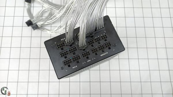 又一屠龍勇士!3200記憶體帶鎧甲,銘瑄直接賣成普條價,它好用嗎? 又一屠龍勇士!3200記憶體帶鎧甲,銘瑄直接賣成普條價,它好用嗎?