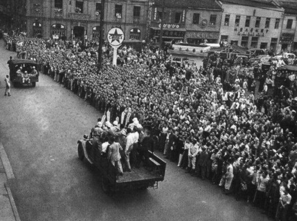 1952年，聶榮臻元帥找到主席告狀，毛主席：“如此奸商，該殺！”