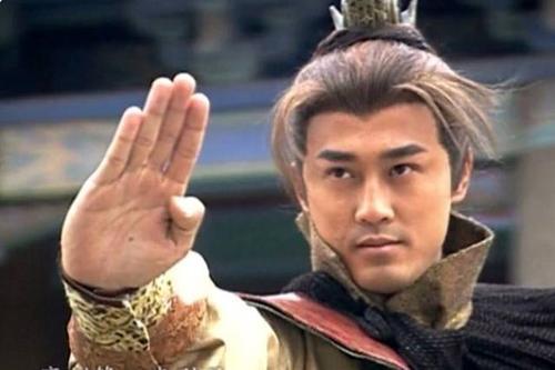 首個演遍金古梁溫黃武俠劇的演員誕生了，名副其實的武俠劇專業戶