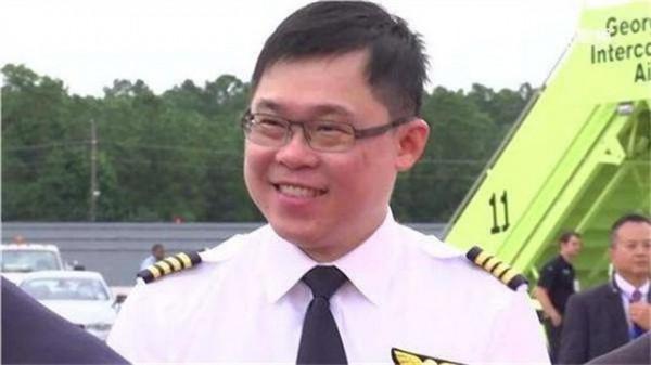 “海上皇帝”私生子：繼承4000億臺幣遺產，曾因空姐損失20億臺幣