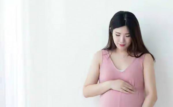 60歲阿姨：跟女兒一起生活，過得比保姆還辛苦，阿姨：城裡不習慣