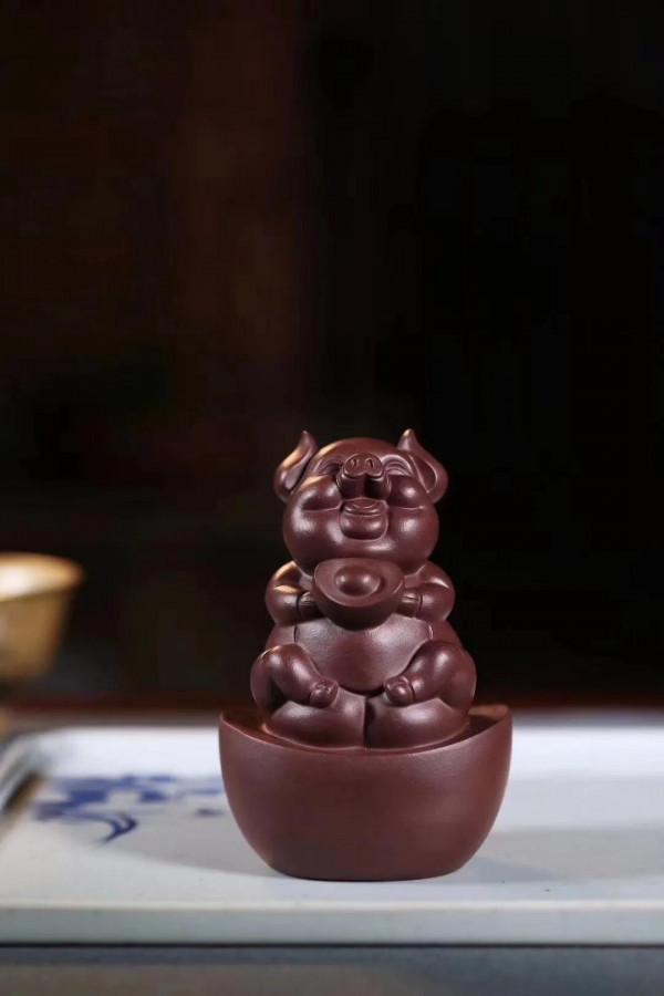 招財福豬，可愛嗎？