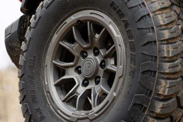 Roush開發福特烈馬改裝套件 效能更強大