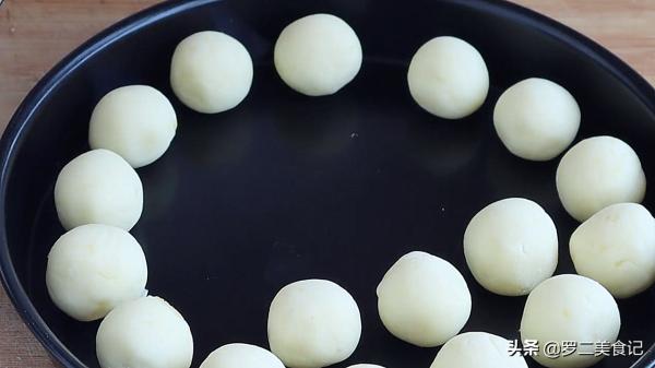 土豆最香的做法,做法簡單無難度,一做一大盤不夠吃,太解饞了 土豆最香的做法,做法簡單無難度,一做一大盤不夠吃,太解饞了