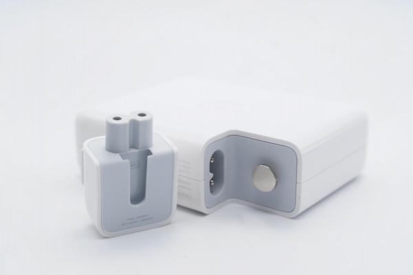 標配蘋果首款140W氮化鎵充電器,MacBook Pro 16充電測評 標配蘋果首款140W氮化鎵充電器,MacBook Pro 16充電測評