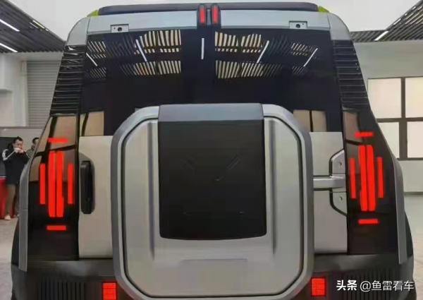 沒忽悠吧！奇瑞捷途T-X硬派越野SUV實車比預想得更漂亮，更MAN