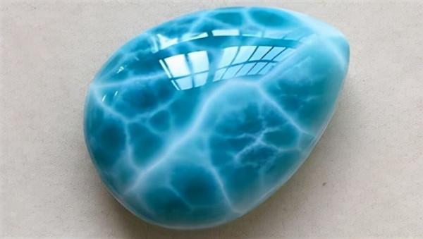 藍色珠寶大集合：你喜歡的藍色寶石都在這裡啦