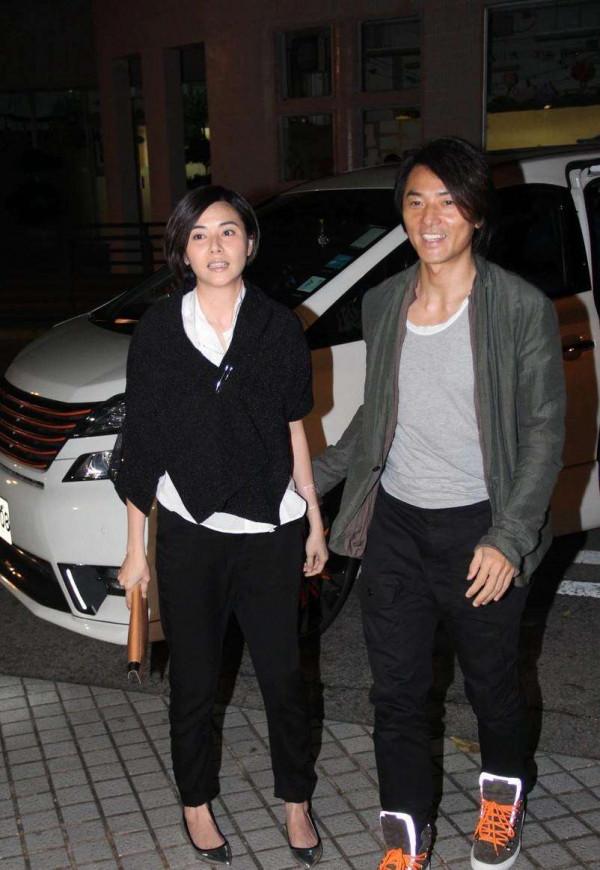 香港10對丁克明星夫妻，各有各的故事，有2男星揹著老婆有了孩子