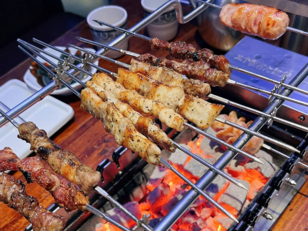 18萬多帶滬牌，插混SUV好選擇——領克01 PHEV