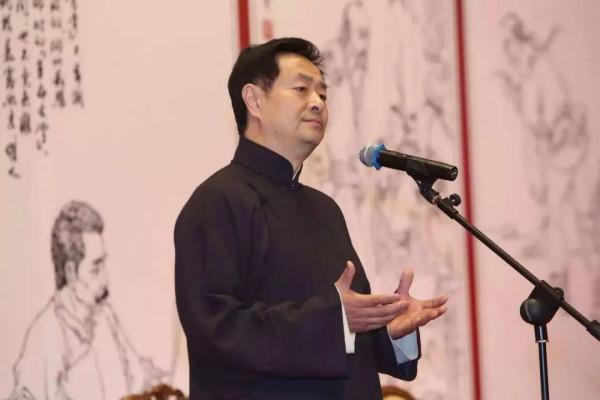 春晚《憶江南》，阿雲嘎馮遠征和濮存昕，這&OpenCurlyDoubleQuote;畫中八仙&rdquo;可不簡單