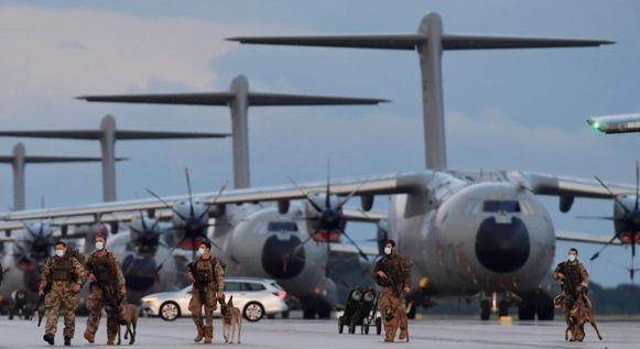 為什麼《投名狀》裡龐青雲可以憑藉烏合之眾打敗洋槍武裝太平軍？