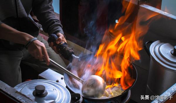 弄懂了“火候”這個烹飪技巧後,我突然發現:自己做的菜好吃了 弄懂了“火候”這個烹飪技巧後,我突然發現:自己做的菜好吃了