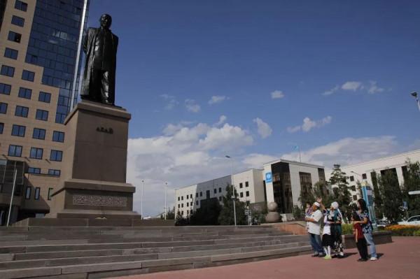 世界地理之哈薩克(最大的內陸國家) 世界地理之哈薩克(最大的內陸國家)